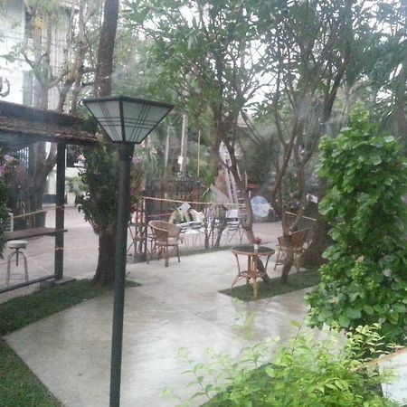 Coffee Station Hostel 우돈타니 외부 사진
